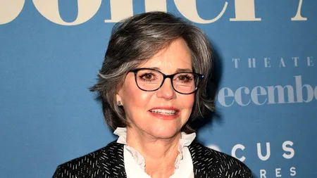 Sally Field dezvăluie care a fost pentru ea cel mai nereușit sărut pe ecran și cine i-a fost partener