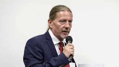 <span style='background-color: #dd9933; color: #fff; ' class='highlight text-uppercase'>ACTUALITATE</span> A MURIT fostul jurnalist Matei Vîrtosu, purtătorul de cuvânt de la Avocatul Poporului. Acesta suferea de o boală cruntă