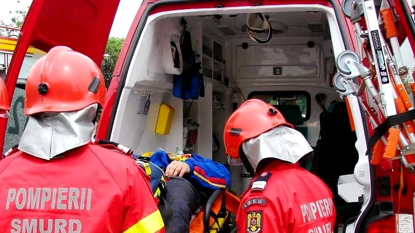 Un copil de 11 ani a căzut de la etajul 6 al unui bloc din București