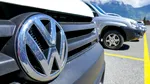 Patru foști directori Volkswagen, CONDAMNAȚI de un tribunal german, la zece ani de la izbucnirea scandalului „Dieselgate”