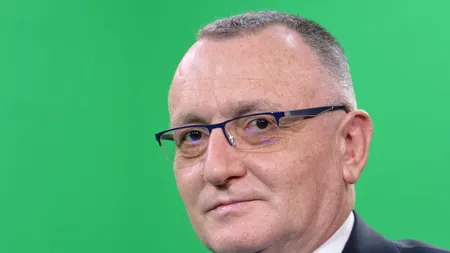 Ministrul Educației Sorin Cîmpeanu: Greutatea ghiozdanului va scădea
