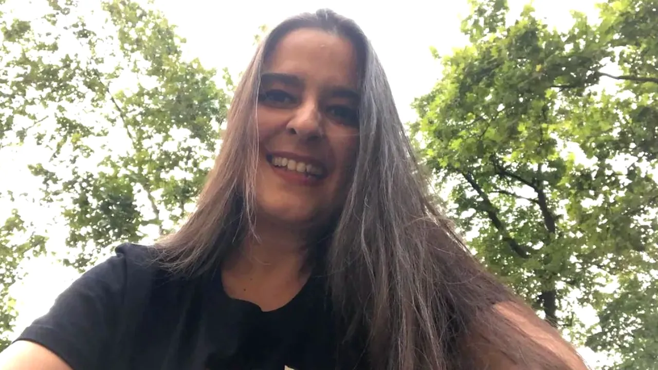 Nouri Nouri spune tot despre separarea de Daniel Iordăchioae. ”Într-o dimineaţă, la cafea, soţul m-a informat că vrea să divorţeze”