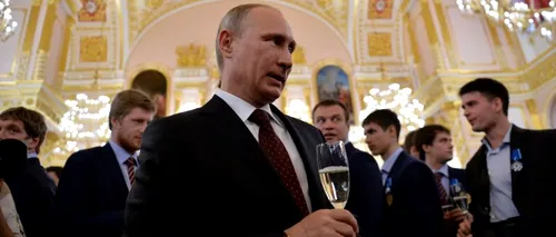 Putin îl ia pe președintele Crimeei într-o vizită oficială