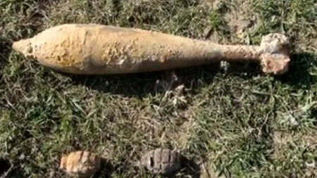PROIECTIL găsit pe plajă, la Eforie Nord, neutralizat de scafandrii militari