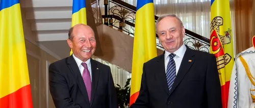Traian Băsescu le promite basarabenilor „gaz pe săturate din Marea Neagră și că va deveni, „din respect, concetățeanul lor. VIDEO