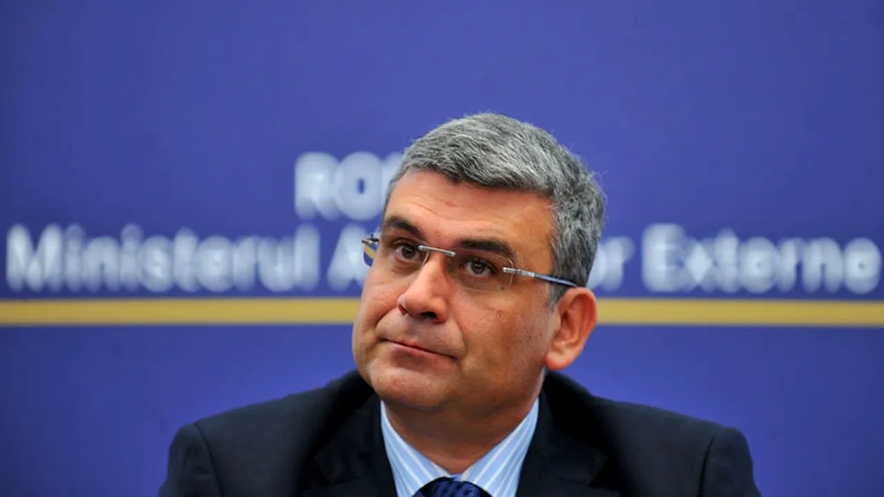 Baconschi se alătură Inițiativei Civice de Centru-Dreapta a lui Ungureanu