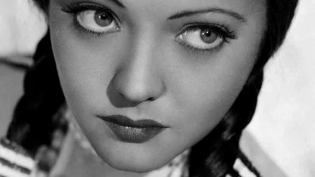 FOTO: Cine era femeia perfectă în urmă cu aproape un secol