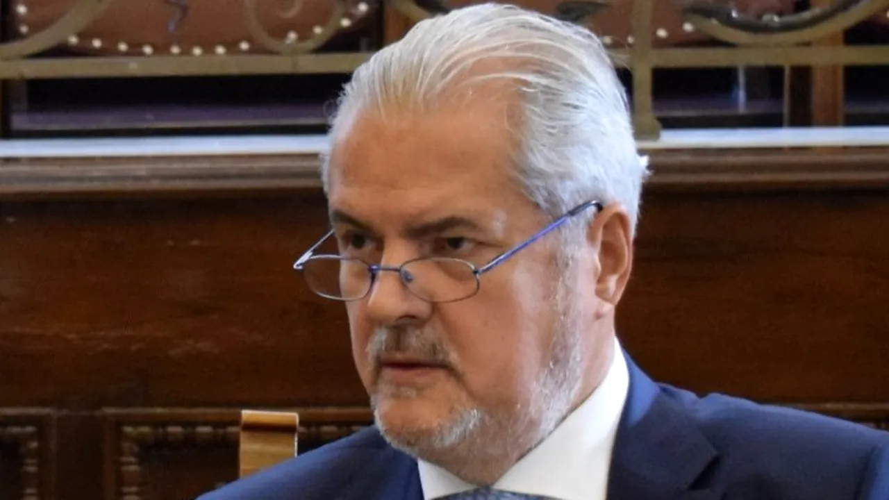Năstase, despre NEPARTICIPAREA la ședința solemnă: La ora 12:00 am primit invitația pentru ora 14:00