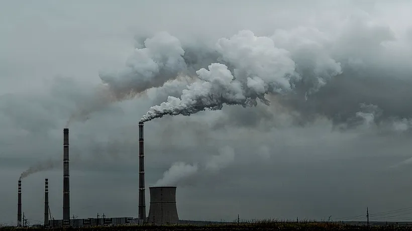 Agenția Internațională a Energiei recomandă reducerea cu un sfert a cererii pentru combustibili fosili, pentru a limita încălzirea globală