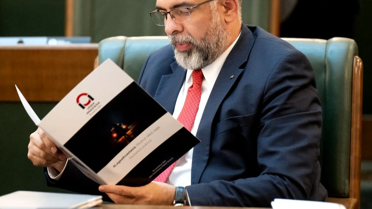 Robert Cazanciuc: 