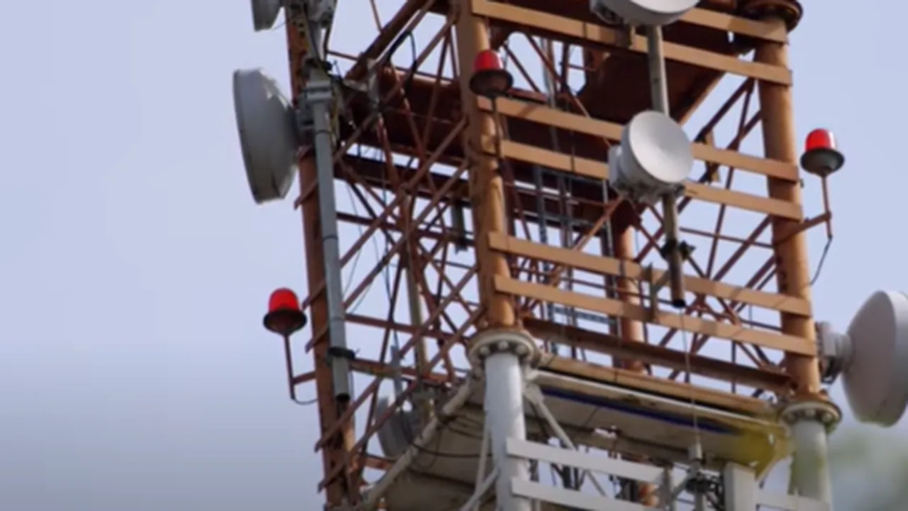 SABOTAJ. MILITANȚII anti-5G  din Olanda distrug turnuri de telecomunicații