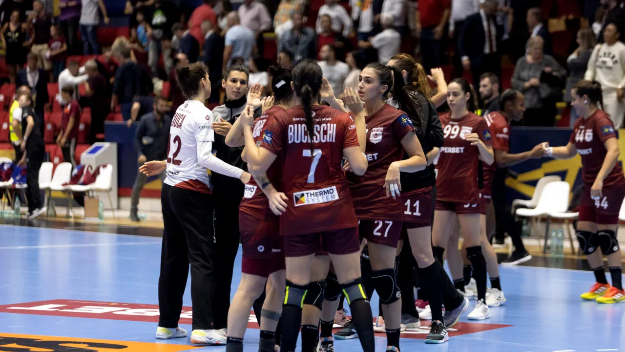 Rapid, eșec cu Krim Mercator Ljubljana în optimile Ligii Campionilor la HANDBAL feminin! A condus 10-5 în prima parte, dar a cedat categoric pe final
