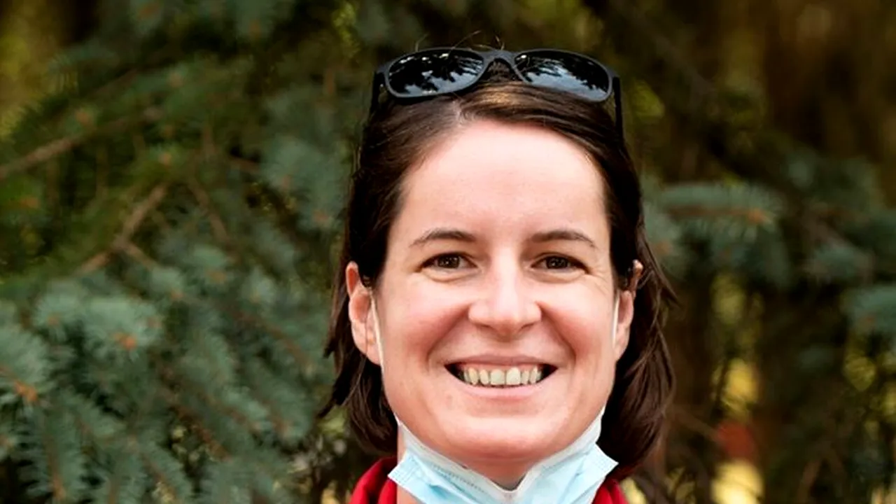 EMOȚIONANT. După ce s-a întors din Italia, Maria, asistentă medicală, se alătură echipei care pleacă în Republica Moldova pentru a ajuta în lupta împotriva coronavirusului