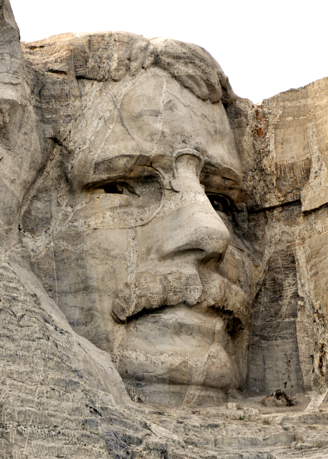 Chipul lui Teddy Roosevelt, sculptat pe Muntele Rushmore. Sursa Foto: Shutterstock 
