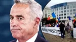 Zeci de oameni, în fața Parlamentului European, la protestul pentru susținerea lui Călin Georgescu. Susținătorii își strigă nemulțumirea și cer eliberarea fostului prezidențiabil: „Noi l-am votat, voi l-ați arestat!”
