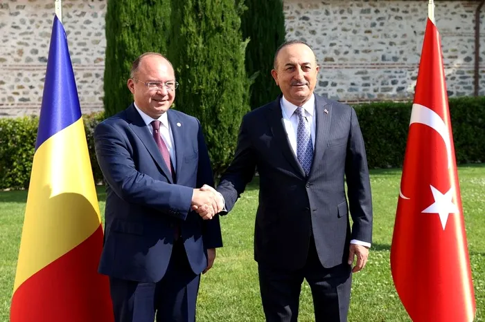 Ministrul Afacerilor Externe, Bogdan Aurescu, a discutat cu omologul său turc despre situația războiului din Ucraina și aderarea Finlandei și Suediei la NATO