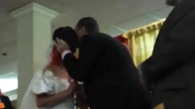 VIDEO. Gestul care i-a surprins pe invitații la o nuntă. Cum au venit îmbrăcați mirii