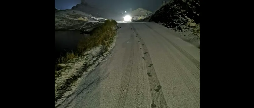 FOTO - VIDEO | Ninge în mai multe zone din România. Un strat de 3 centimetri de zăpadă s-a depus pe Tranfăgărășan