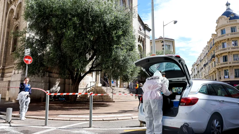 Un preot a fost atacat cu un cuțit într-o biserică din Franța. O călugăriță a sărit să îl salveze