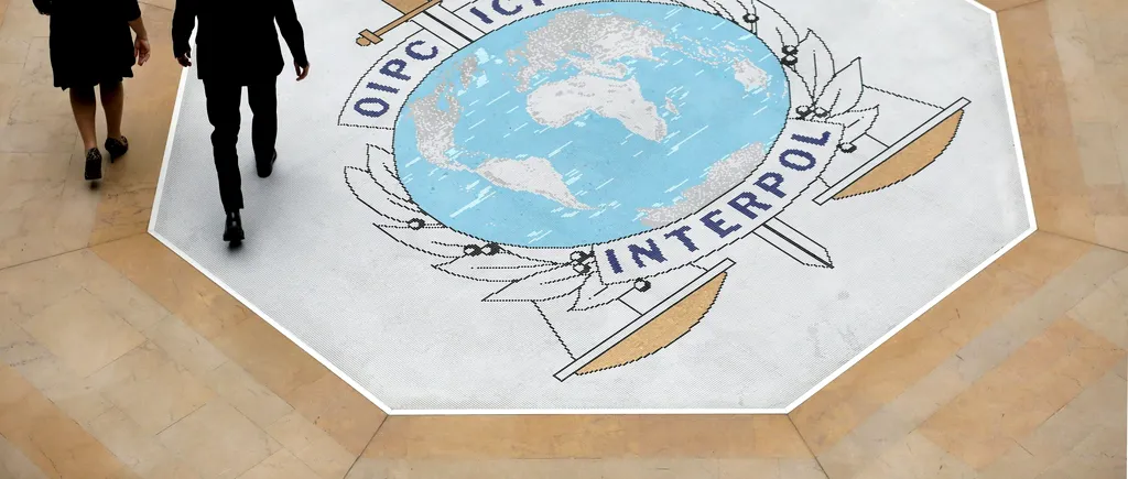 New York Times: Angajați de la biroul Interpol din Republica Moldova, MITUIȚI cu milioane de dolari pentru a scoate persoane de pe lista de fugari