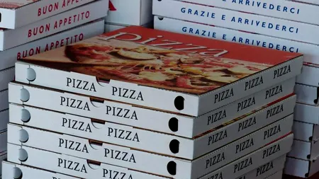 Pizzerie celebră în România, atacată de hackeri. Ce date ale clienților au fost furate