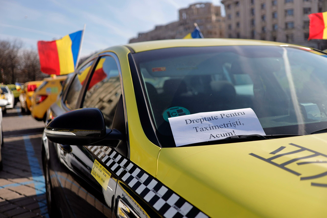 Sute de taximetriști protestează, miercuri, în București / Sursa foto: Alexandra Pandrea (GANDUL)