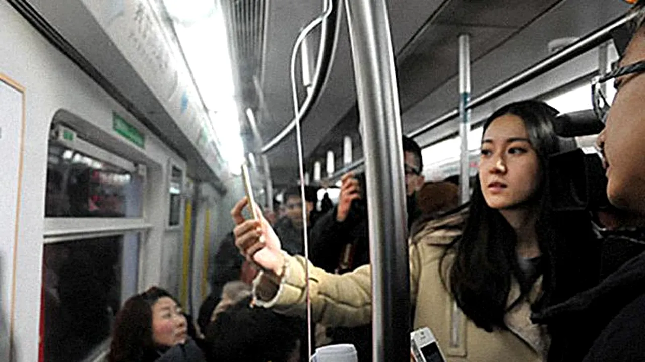 Operatorul metroului din Beijing s-a inspirat din stația Piața Victoriei din București și le-a făcut călătorilor chinezi O SURPRIZĂ