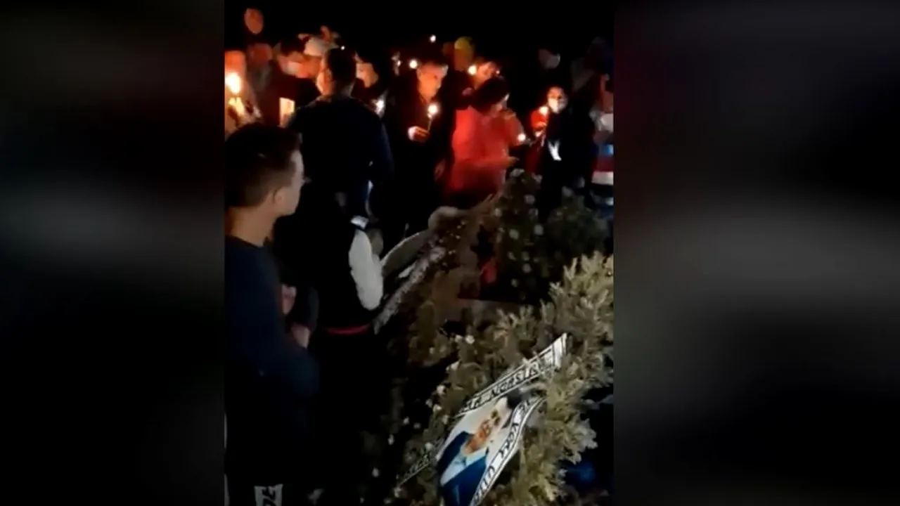 Celebrare a victoriei în cimitir, pentru edilul ales post mortem la Deveselu. „Domnule primar, să știți că i-am bătut la c…ul gol!” (VIDEO)