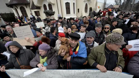 700 de oameni, la Cotroceni, la un miting de susținere a Guvernului Grindeanu: 