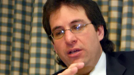 A MURIT „regele hackerilor americani”. Kevin Mitnick avea 59 de ani, iar soția lui este gravidă cu primul lor copil
