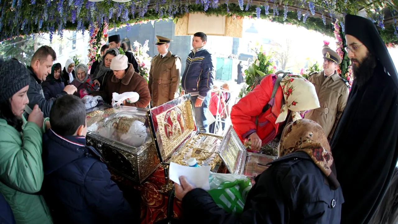 Ce reguli trebuie să respecte credincioșii care participă la Pelerinajul Sfintei Parascheva