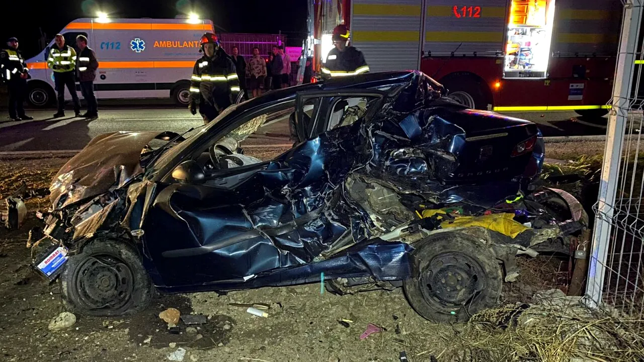 FOTO: Un şofer beat și drogat a fost reținut, după ce a produs un accident în care au murit doi oameni
