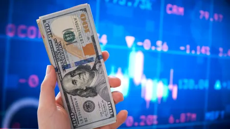 Curs valutar 7 septembrie 2022: Dolarul, în creștere față de leu. Moneda americană a depășit pragul de 4,9 lei