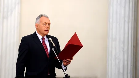 Cum l-au lăsat deputații pe Laszlo Borbely cu imunitate până la toamnă. 