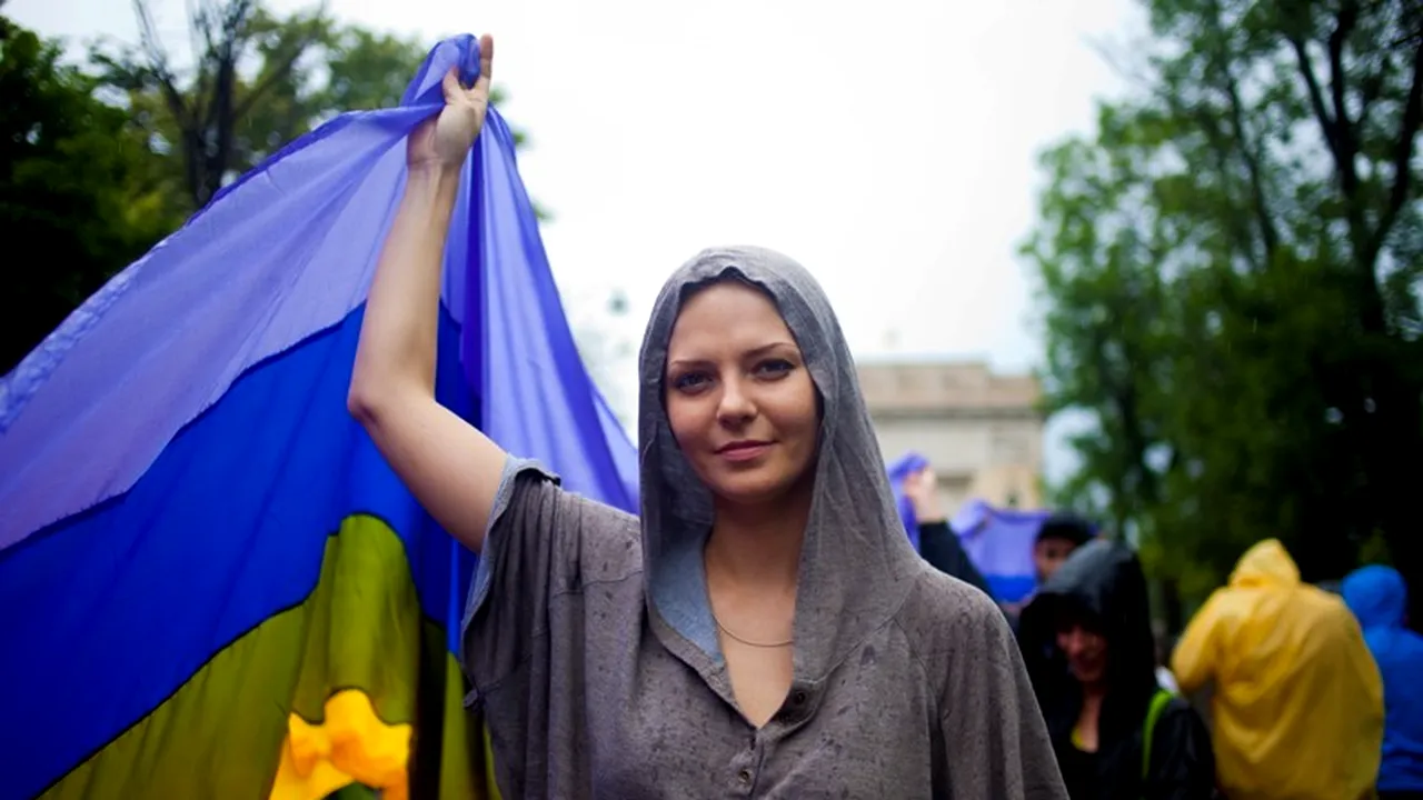 Marșul Diversității s-a desfășurat într-o atmosferă de sărbătoare, în ciuda ploii 