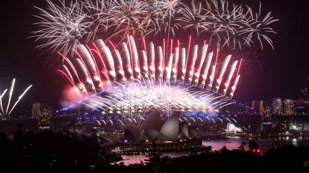 Revelion 2019. COLORATE, MARI și ZGOMOTOASE. Unde poți admira cele mai spectaculoase FOCURI DE ARTIFICII din lume