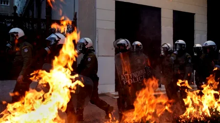 BBC: Grecii vor să aducă Guvernul în fața Curții Penale Internaționale din cauza măsurilor de austeritate