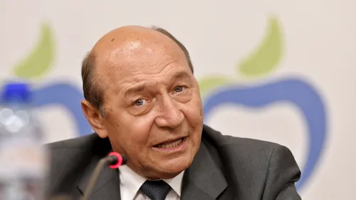 Traian Băsescu: Mă surprinde că în seară asta nu avem premierul anunțat