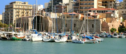 Păgubită din dosarul Vacanțe fictive: 2.000 euro pentru un sejur în Creta de care n-am avut parte