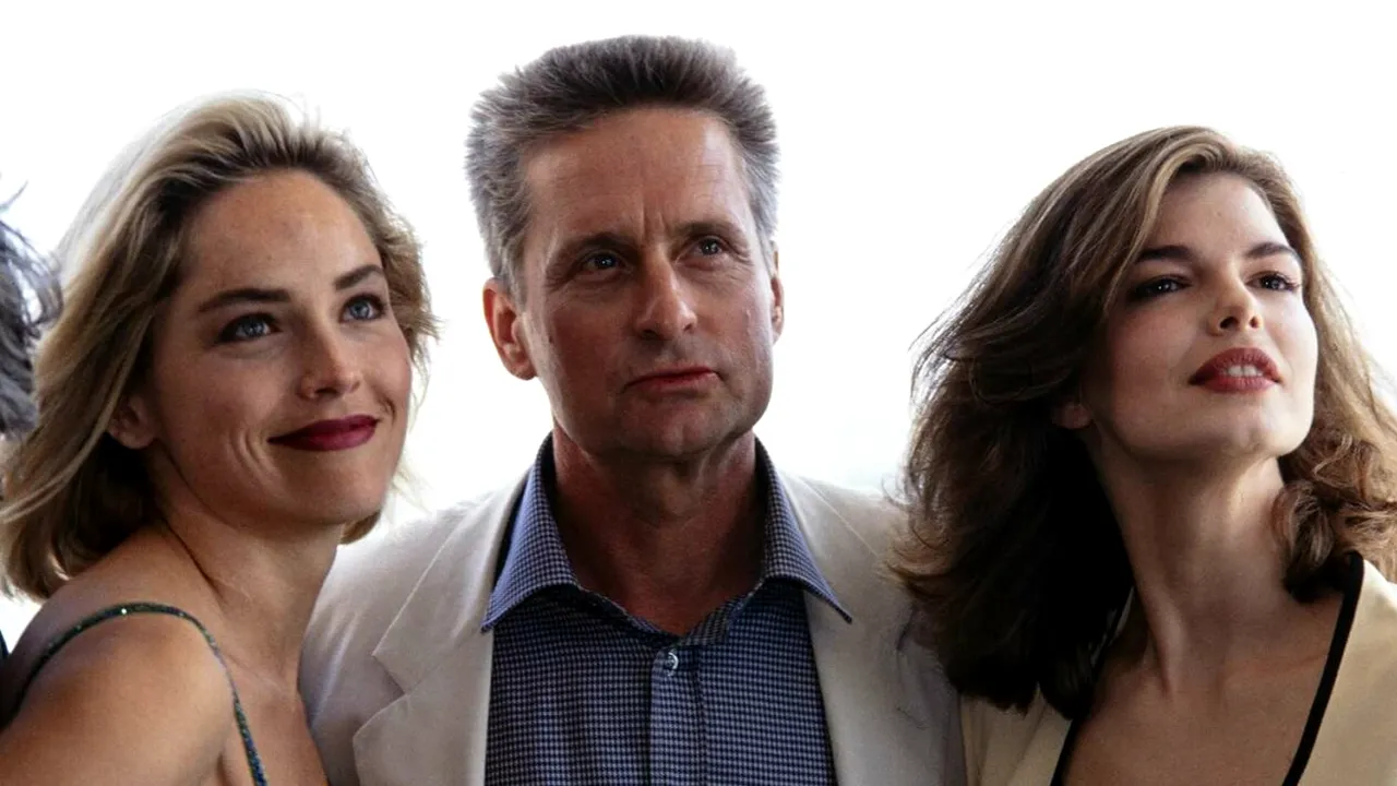 Michael Douglas rupe tăcerea după 35 de ani și dezvăluie aventura cu o actriță celebră din „Basic Instinct”: „Eram pregătit să-mi părăsesc soția”