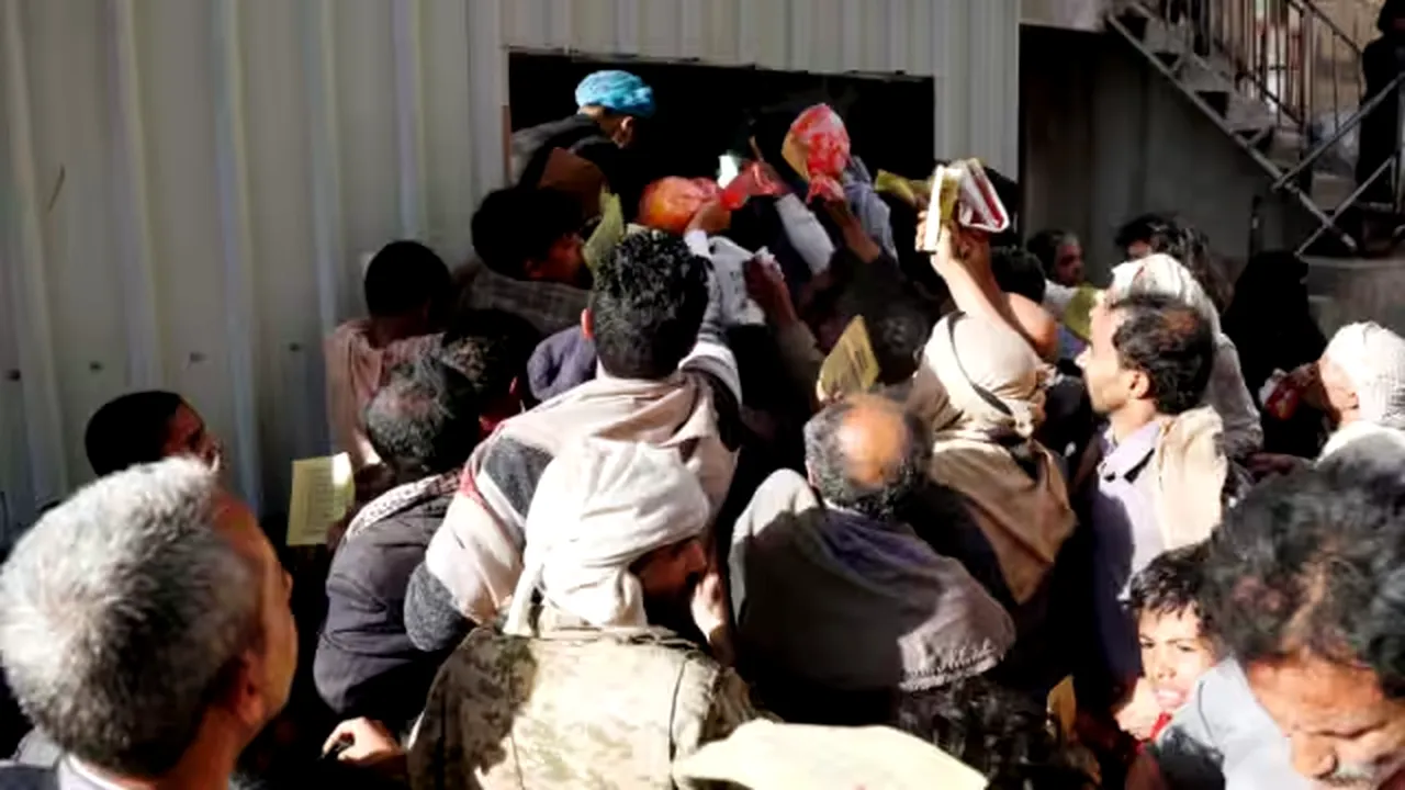 Tragedie în Yemen: 85 de MORȚI într-o busculadă produsă în capitala Sanaa. Oamenii s-au înghesuit să primească ajutoare