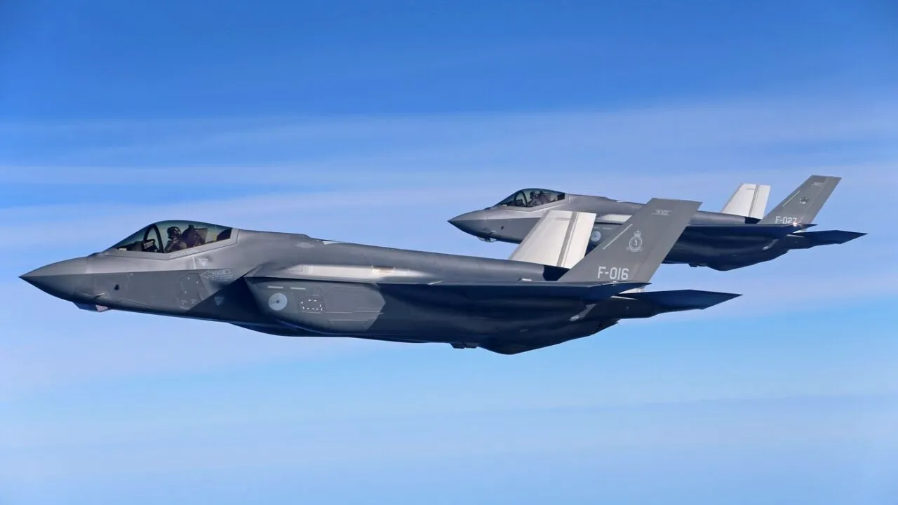 Marea Britanie anunță că va achiziționa avioane de luptă F-35A, capabile să lanseze arme NUCLEARE tactice