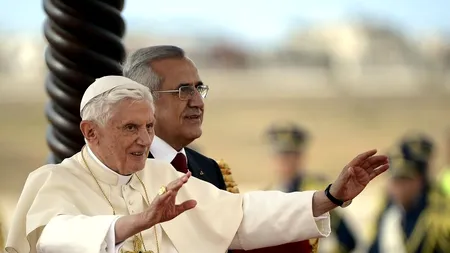 Papa Benedict lansează controverse în lumea creștină prin cartea 