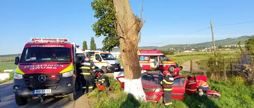 FOTO | Grav accident de circulație în județul Iași: O femeie a murit și alte două persoane au ajuns la spital