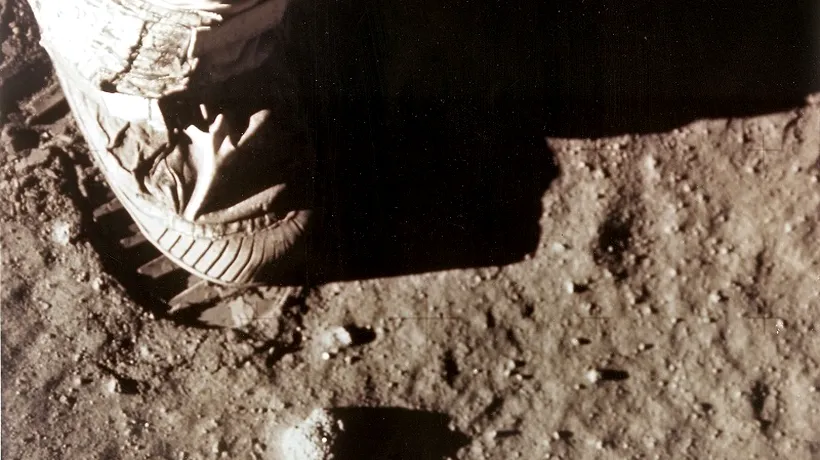Fondatorul Amazon a recuperat motoarele rachetei Apollo 11, care zăceau pe fundul Oceanului Atlantic de peste 40 de ani