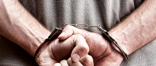 Un cămătar a fost reținut de poliție, după ce a bătut un tânăr care îi datora 10.000 de euro