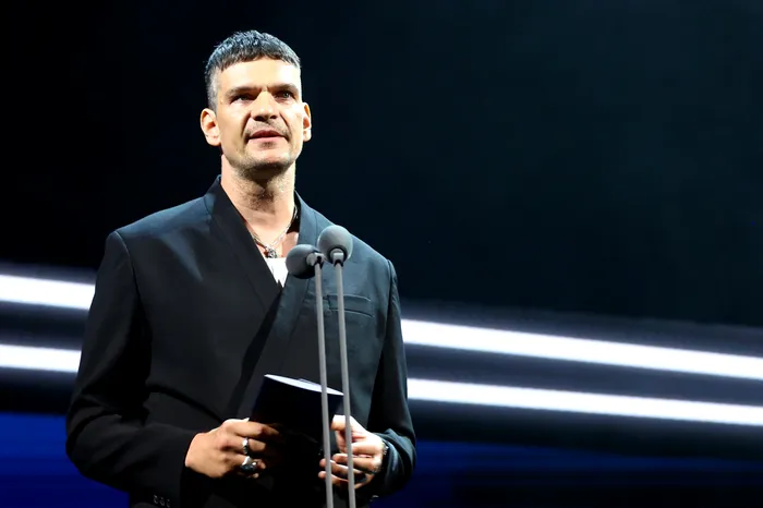 Schimb dur de replici între Tudor Chirilă și ministrul Culturii despre pontajul actorilor „Fudulia nu implică introspecţie sau auto analiză”