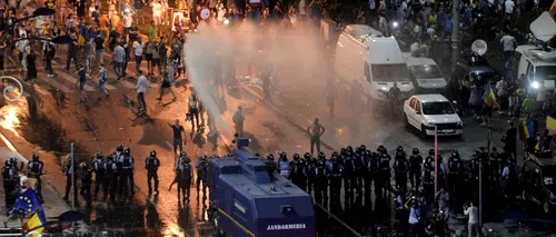 Mitingul Diasporei din Piața Victoriei, final cu gaze lacrimogene și tunuri de apă