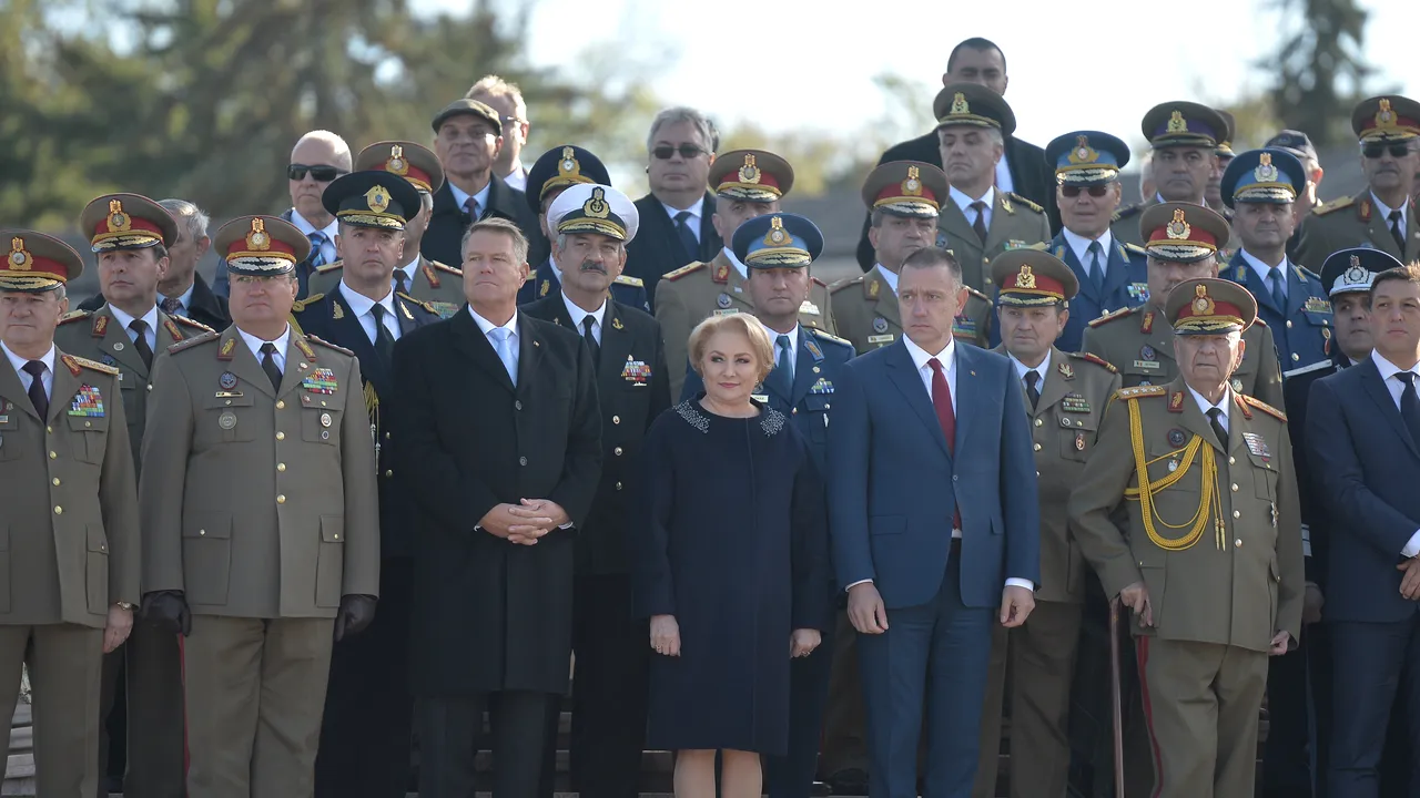 O veste bună: președintele Iohannis a reușit să citească de ieri până astăzi 63 de pagini