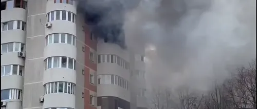 Incendiul de la Constanța. Femeia care s-a aruncat de la etaj a fost înmormântată